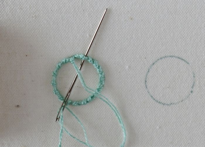 Spiral Trellis Stitch embroidery Step5 image