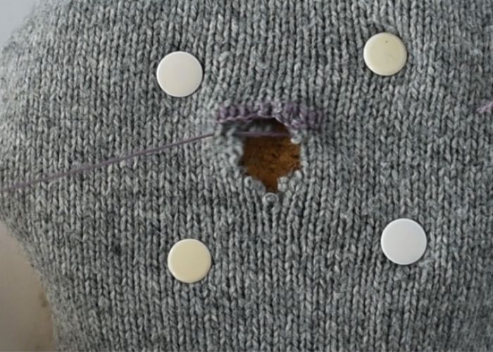 Scotch darning stitch mending tutorial step 4 image